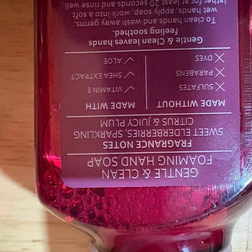 White Barn Wildberry Orchard Foaming Hand Soap
